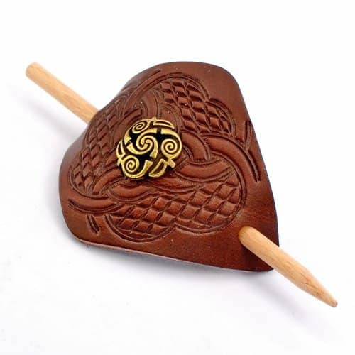 Haarspange mit Prägung und Zierniete - Raute/Knoten